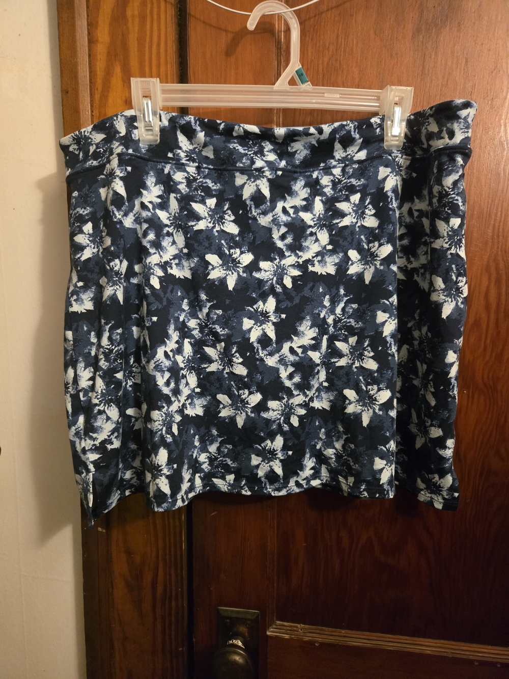 Tranquility by Colorado Clothing Navy Floral Stretch Skort